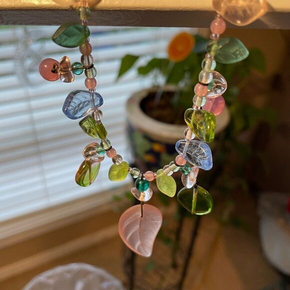 The Country Ewe LTD Glass Beaded Flower Necklace from New York - Picture 7 of 15